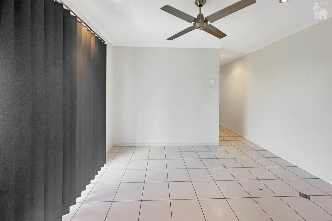 2/11 Lockerbie Court, Kawungan, QLD 4655 AUS