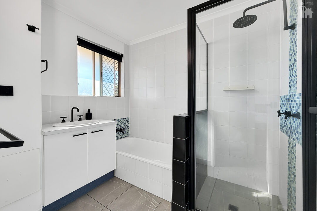 21/383 Esplanade, Torquay, QLD 4655 AUS