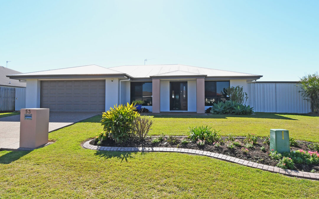 53 Endeavour Way, Eli Waters, QLD 4655