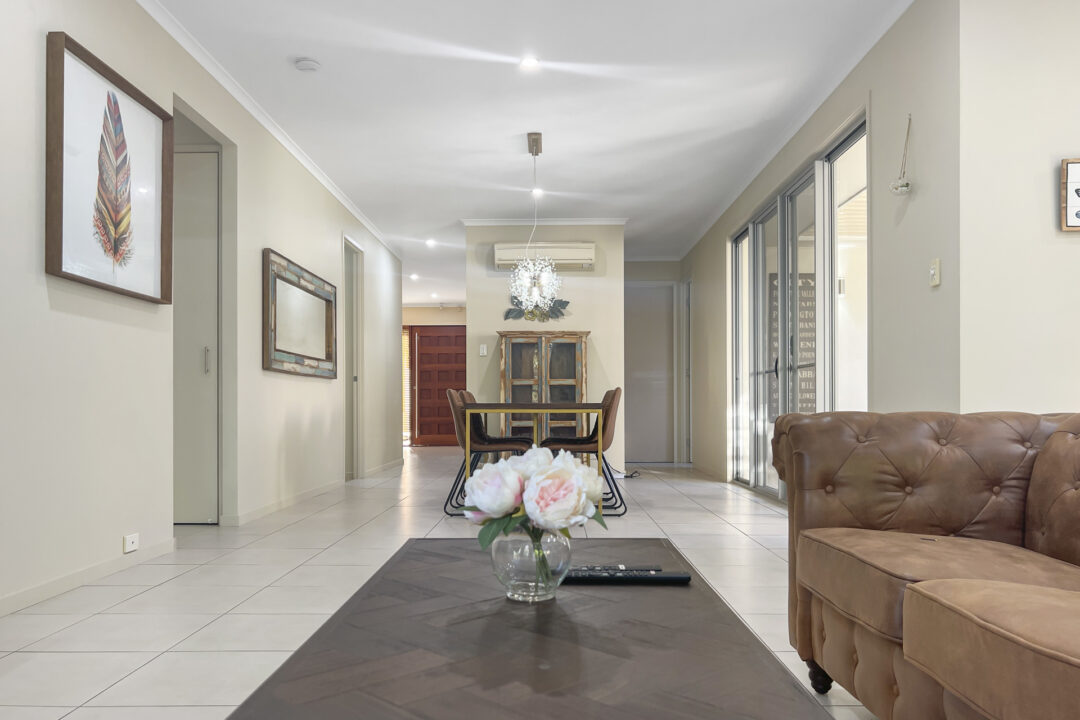 17 Harmony Circuit, Urraween, QLD 4655 AUS