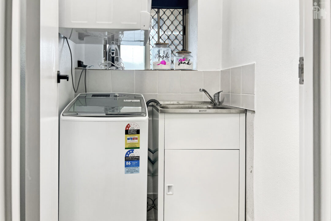 21/383 Esplanade, Torquay, QLD 4655 AUS