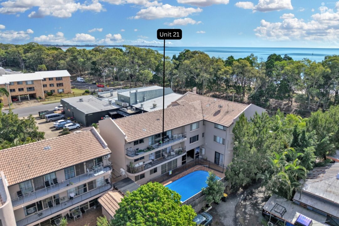 21/383 Esplanade, Torquay, QLD 4655 AUS