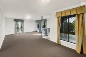 18 Sunset Crescent, Torquay, QLD 4655 AUS