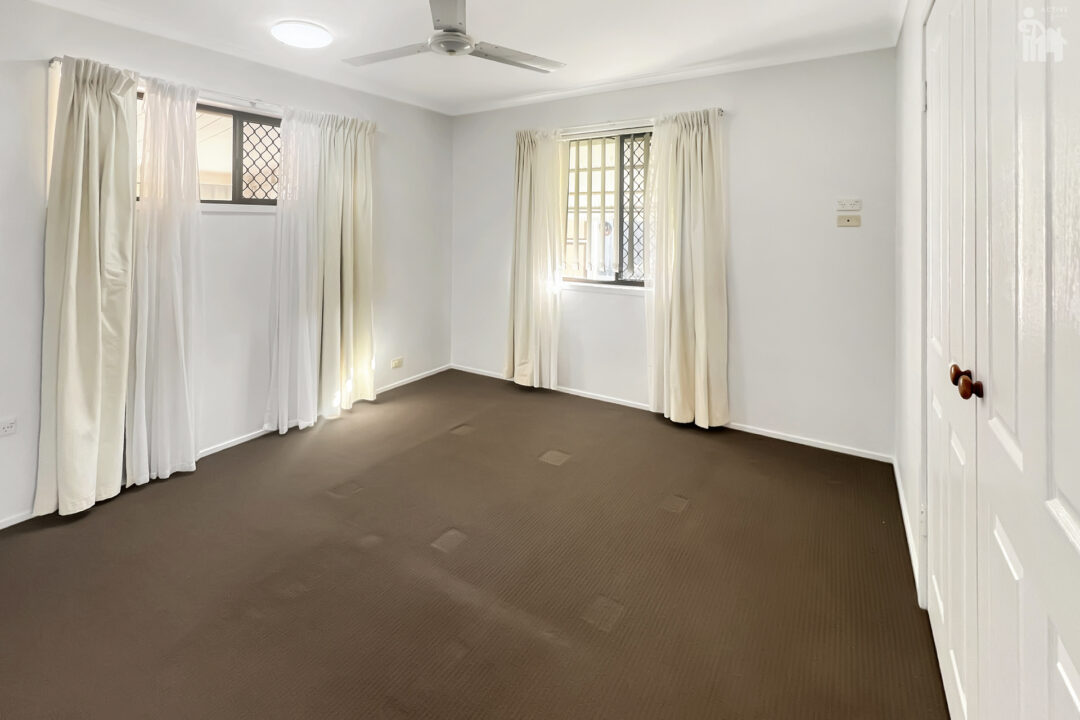 18 Sunset Crescent, Torquay, QLD 4655 AUS