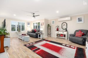 35 Jonwest Close, Torquay, QLD 4655 AUS