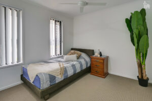 9 Sailaway Court, Eli Waters, QLD 4655 AUS