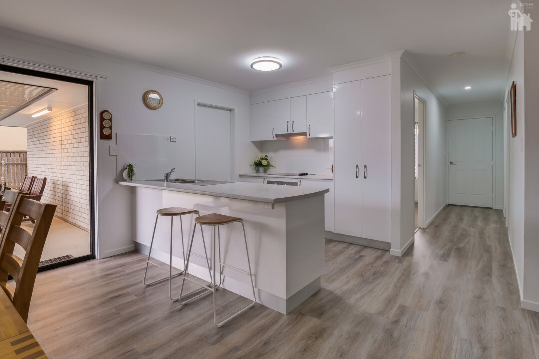 9 Sailaway Court, Eli Waters, QLD 4655 AUS