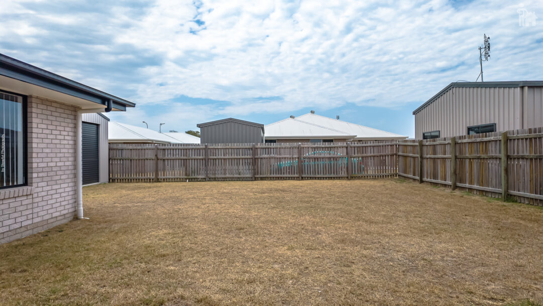 9 Sailaway Court, Eli Waters, QLD 4655 AUS