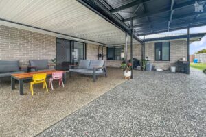 33 Wren Drive, Kawungan, QLD 4655 AUS