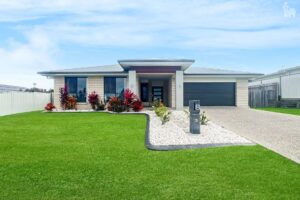 8 Peppermint Circuit, Nikenbah, QLD 4655 AUS