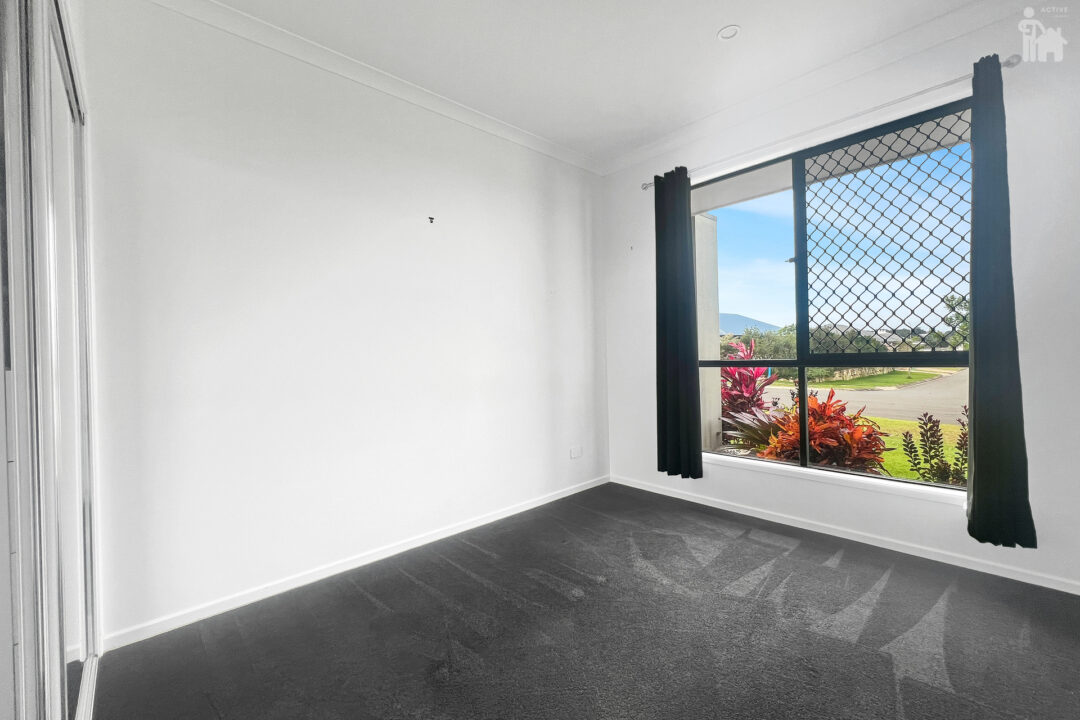 8 Peppermint Circuit, Nikenbah, QLD 4655 AUS