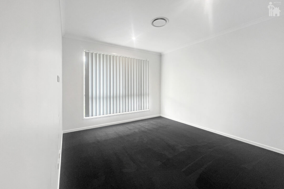 8 Peppermint Circuit, Nikenbah, QLD 4655 AUS