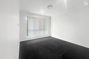 8 Peppermint Circuit, Nikenbah, QLD 4655 AUS