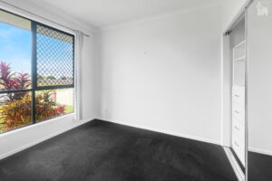 8 Peppermint Circuit, Nikenbah, QLD 4655 AUS