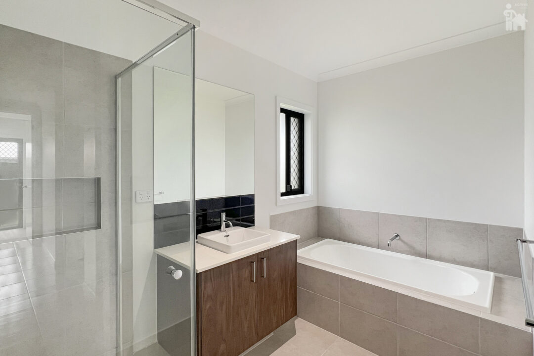 23 Wungul Drive, Nikenbah, QLD 4655 AUS