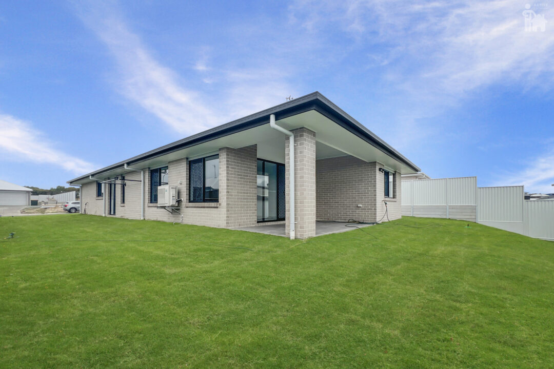 23 Wungul Drive, Nikenbah, QLD 4655 AUS