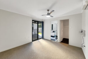 2/11 Lockerbie Street, Kawungan, QLD 4655 AUS