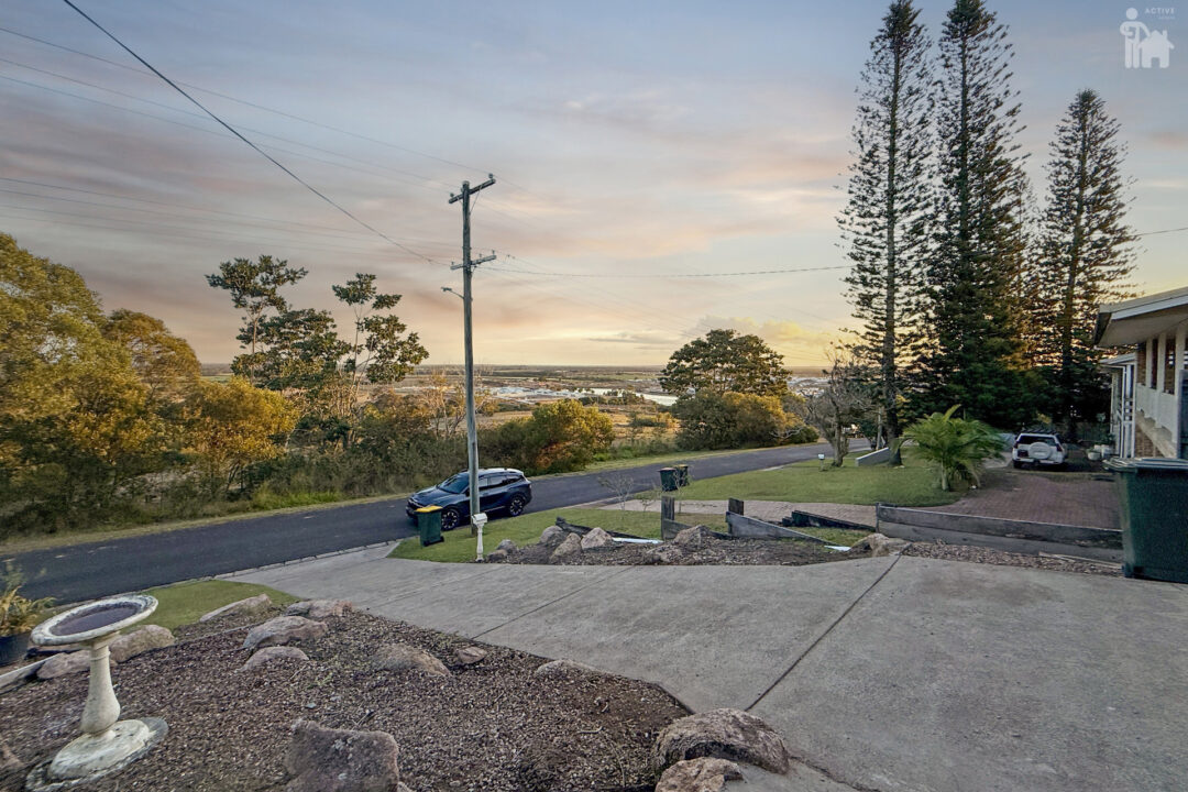 24 Samarai Drive, Kawungan, QLD 4655 AUS