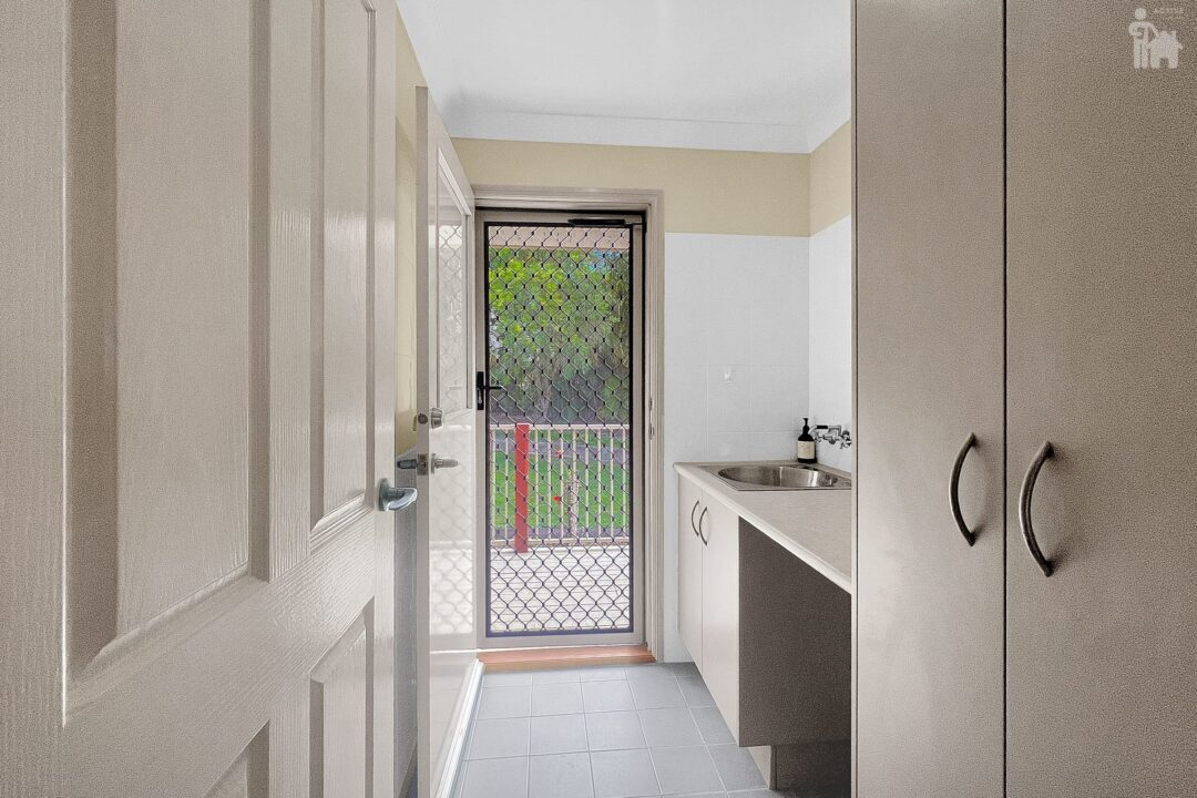 22 Ferryman Close, River Heads, QLD 4655 AUS
