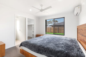 26 Larissa Way, Urangan, QLD 4655 AUS