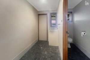 6 Debra Court, Urangan, QLD 4655 AUS