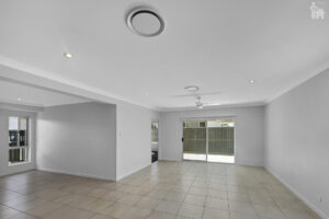 54 Seagull Circuit, Point Vernon, QLD 4655 AUS