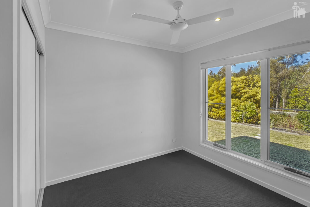 54 Seagull Circuit, Point Vernon, QLD 4655 AUS