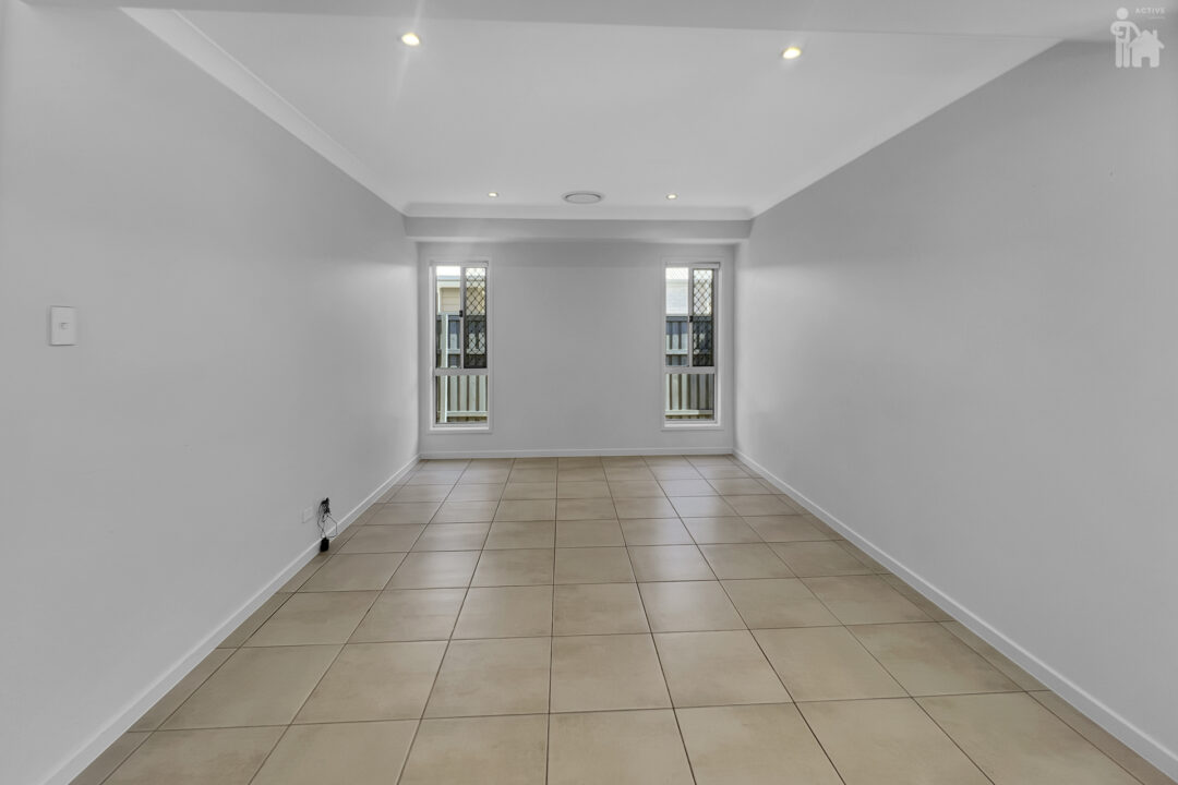 54 Seagull Circuit, Point Vernon, QLD 4655 AUS