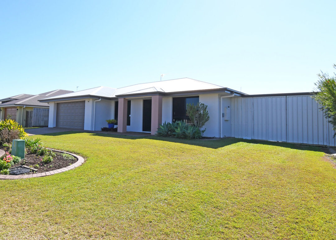 53 Endeavour Way, Eli Waters, QLD 4655 AUS