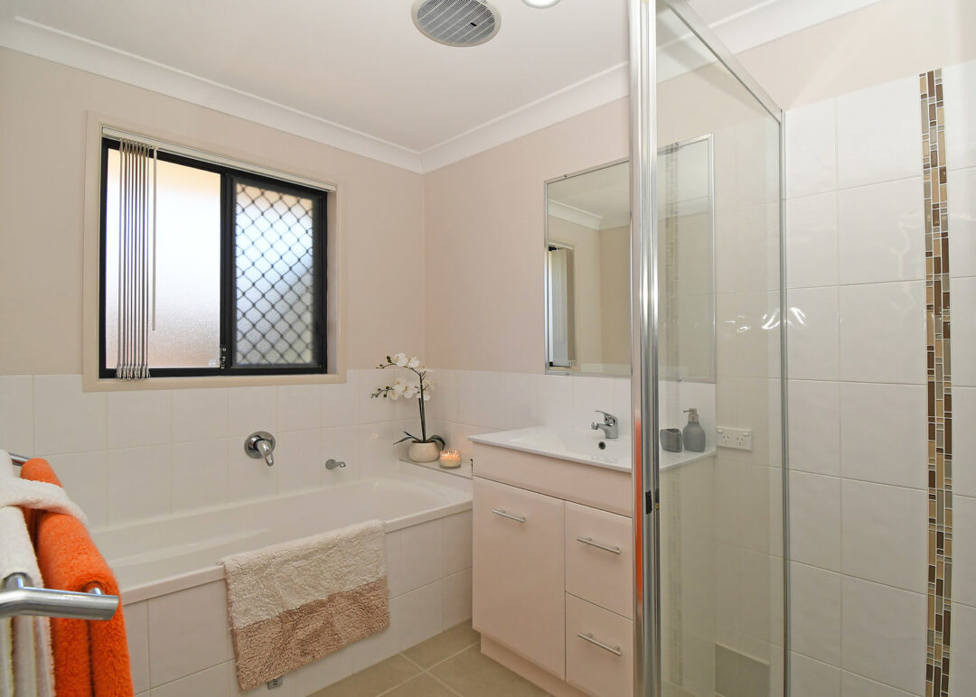 53 Endeavour Way, Eli Waters, QLD 4655 AUS