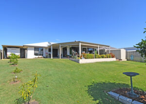 53 Endeavour Way, Eli Waters, QLD 4655 AUS