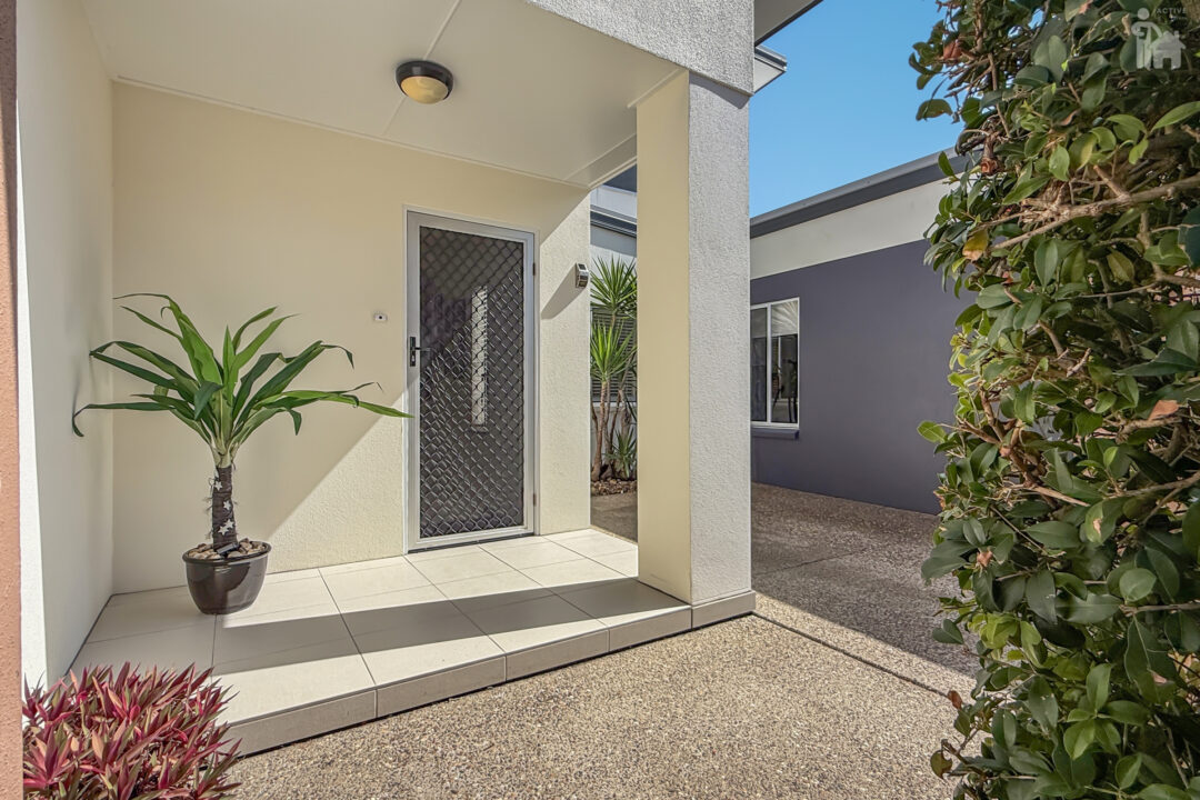 45/230 Pulgul Street, Urangan, QLD 4655 AUS