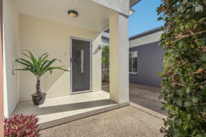45/230 Pulgul Street, Urangan, QLD 4655 AUS