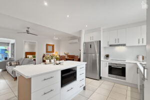 45/230 Pulgul Street, Urangan, QLD 4655 AUS