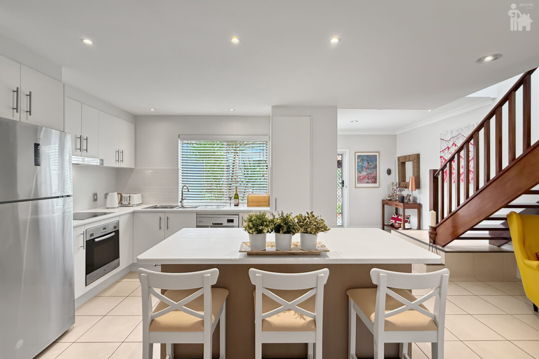 45/230 Pulgul Street, Urangan, QLD 4655 AUS