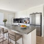 6 Ponting Way, Urangan, QLD 4655