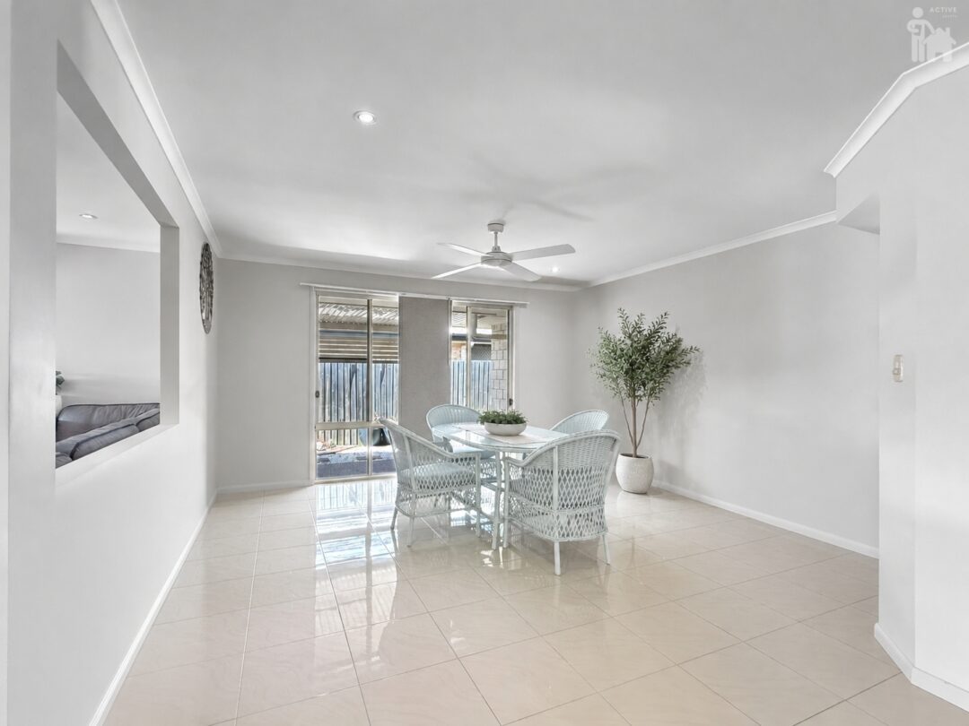 27 Louise Drive, Burrum Heads, QLD 4659 AUS