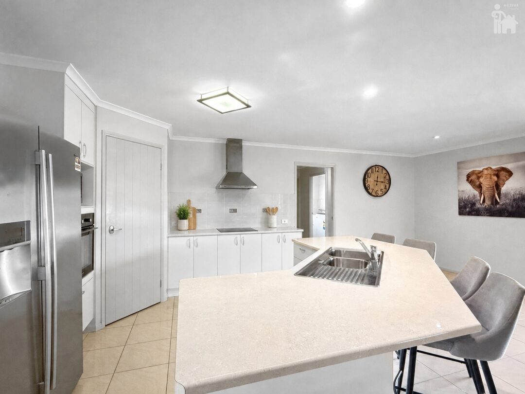 27 Louise Drive, Burrum Heads, QLD 4659 AUS