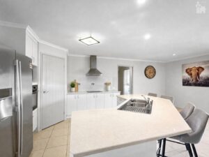 27 Louise Drive, Burrum Heads, QLD 4659 AUS