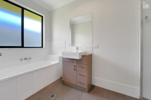 4 Mandi Court, Urraween, QLD 4655 AUS