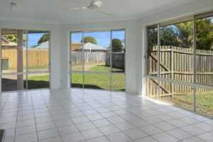 3 Oxford Place, Urraween, QLD 4655 AUS