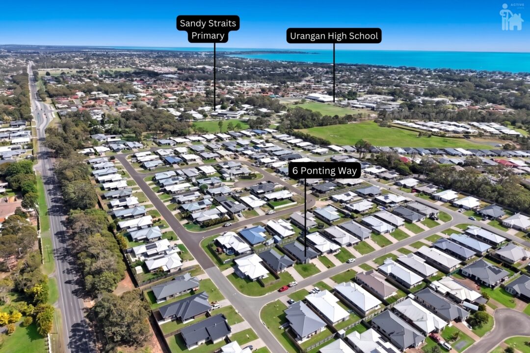 6 Ponting Way, Urangan, QLD 4655 AUS
