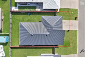 6 Ponting Way, Urangan, QLD 4655 AUS