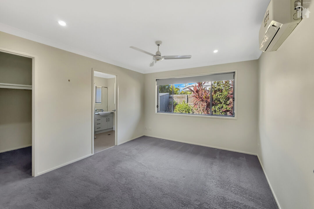 35 Santa Maria Avenue, Urraween, QLD 4655 AUS