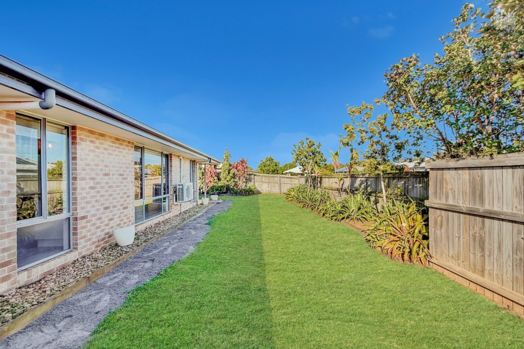 35 Santa Maria Avenue, Urraween, QLD 4655 AUS