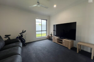 84 Martin Street, Point Vernon, QLD 4655 AUS