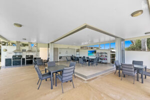 45/230 Pulgul Street, Urangan, QLD 4655 AUS