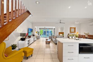45/230 Pulgul Street, Urangan, QLD 4655 AUS