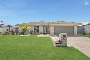 27 Louise Drive, Burrum Heads, QLD 4659 AUS