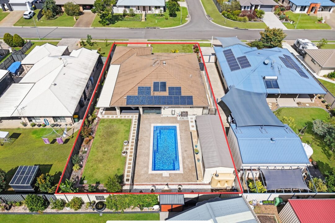 27 Louise Drive, Burrum Heads, QLD 4659 AUS